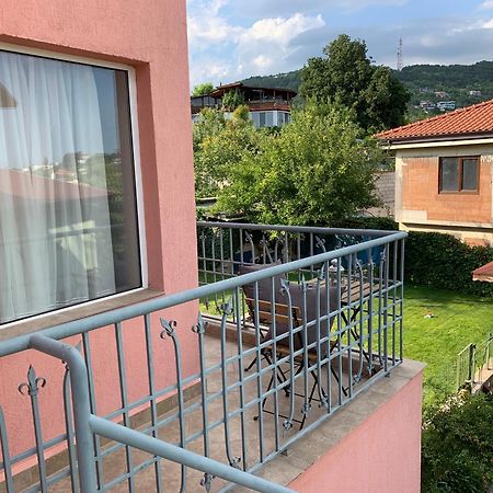 Sunray Guest House, Private Rooms & Apartment With Lovely Sea View Warna Zewnętrze zdjęcie
