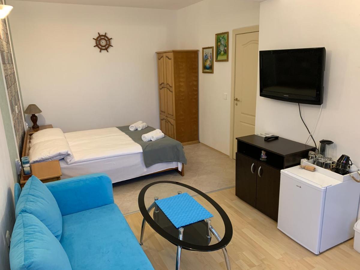 Sunray Guest House, Private Rooms & Apartment With Lovely Sea View Warna Zewnętrze zdjęcie