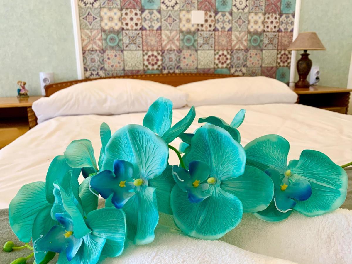 Sunray Guest House, Private Rooms & Apartment With Lovely Sea View Warna Zewnętrze zdjęcie