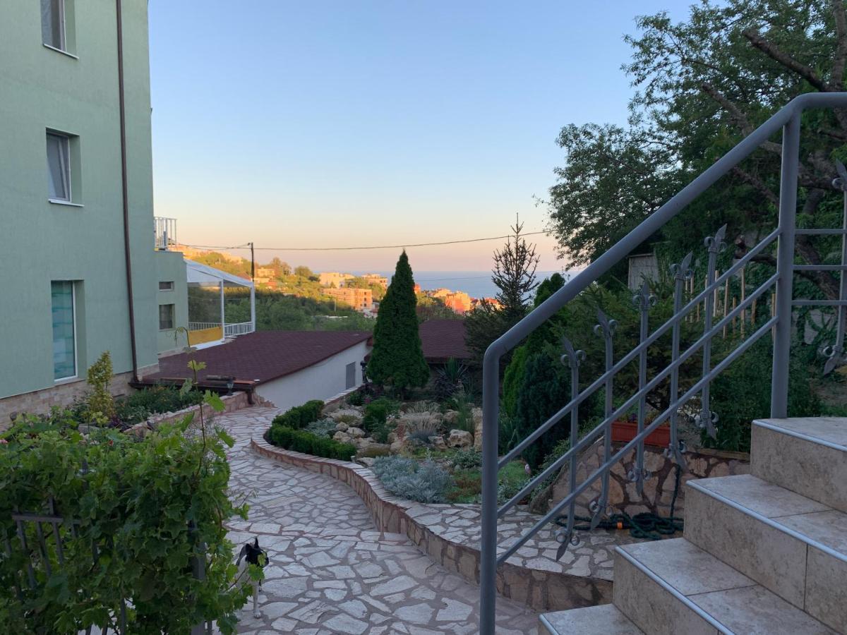 Sunray Guest House, Private Rooms & Apartment With Lovely Sea View Warna Zewnętrze zdjęcie