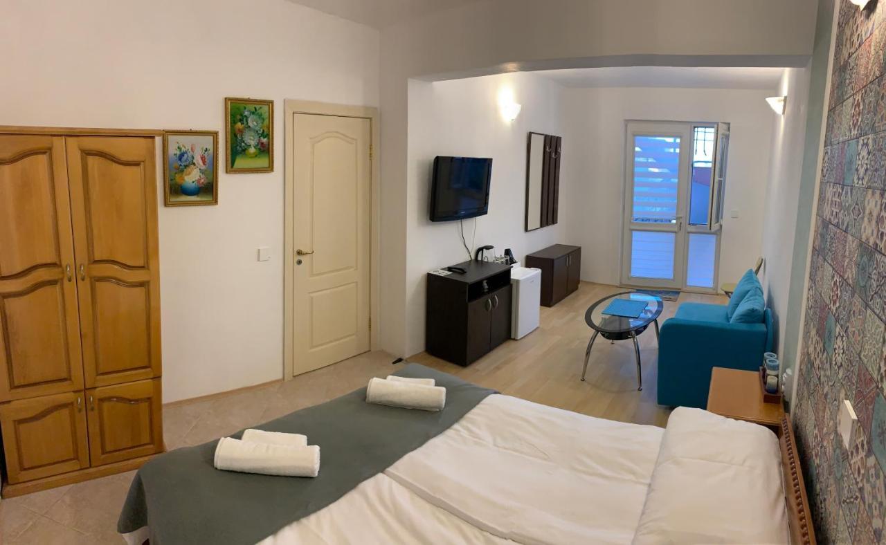 Sunray Guest House, Private Rooms & Apartment With Lovely Sea View Warna Zewnętrze zdjęcie