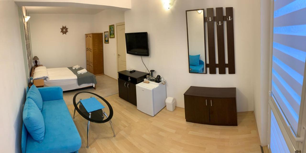 Sunray Guest House, Private Rooms & Apartment With Lovely Sea View Warna Zewnętrze zdjęcie