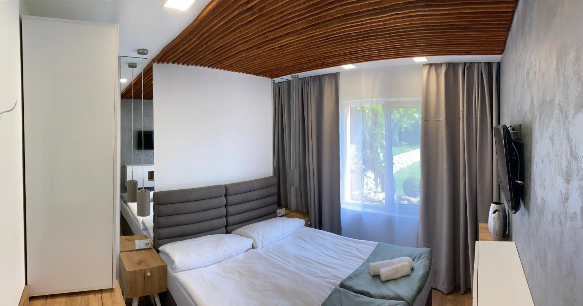 Sunray Guest House, Private Rooms & Apartment With Lovely Sea View Warna Zewnętrze zdjęcie