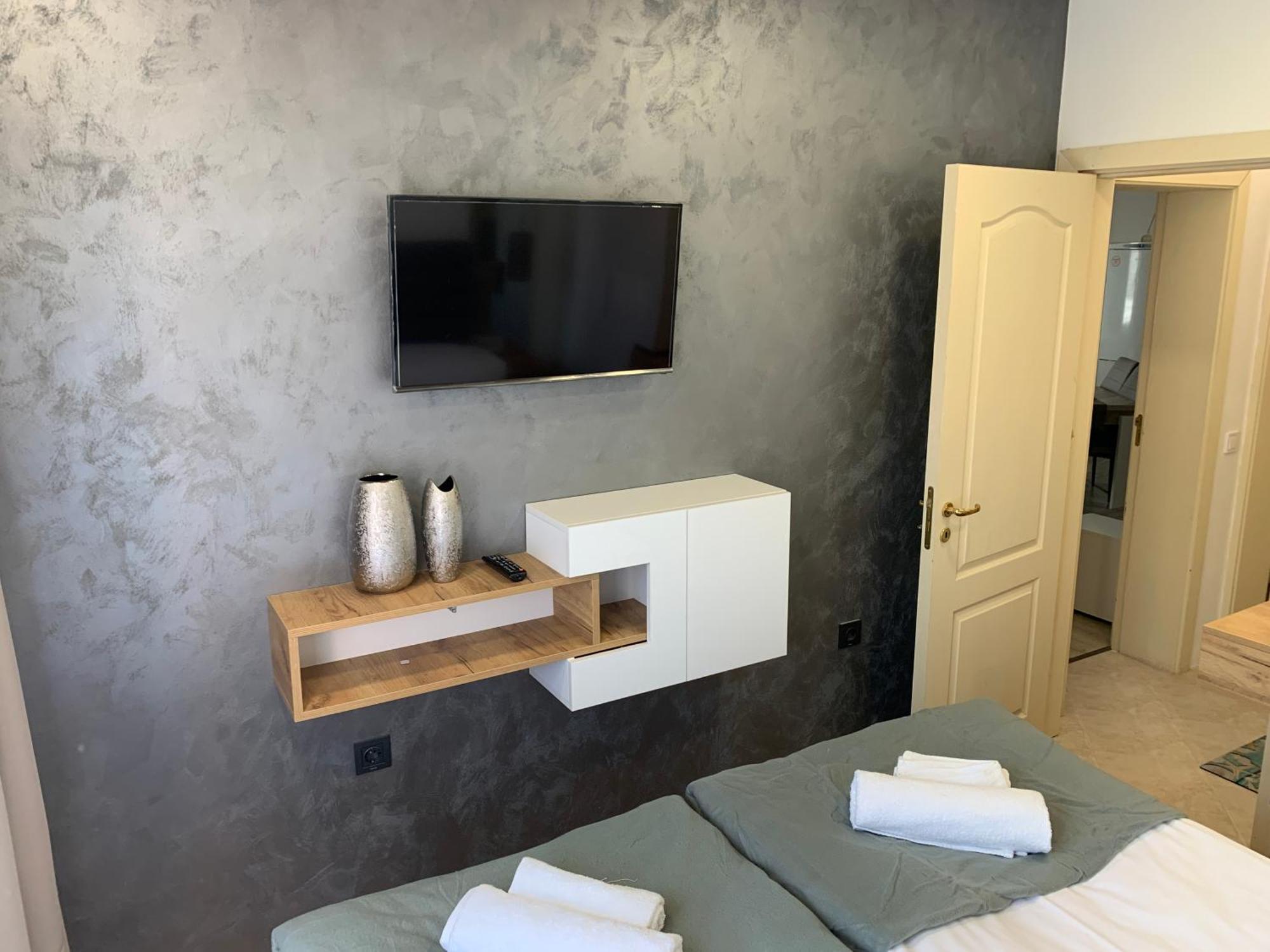 Sunray Guest House, Private Rooms & Apartment With Lovely Sea View Warna Zewnętrze zdjęcie