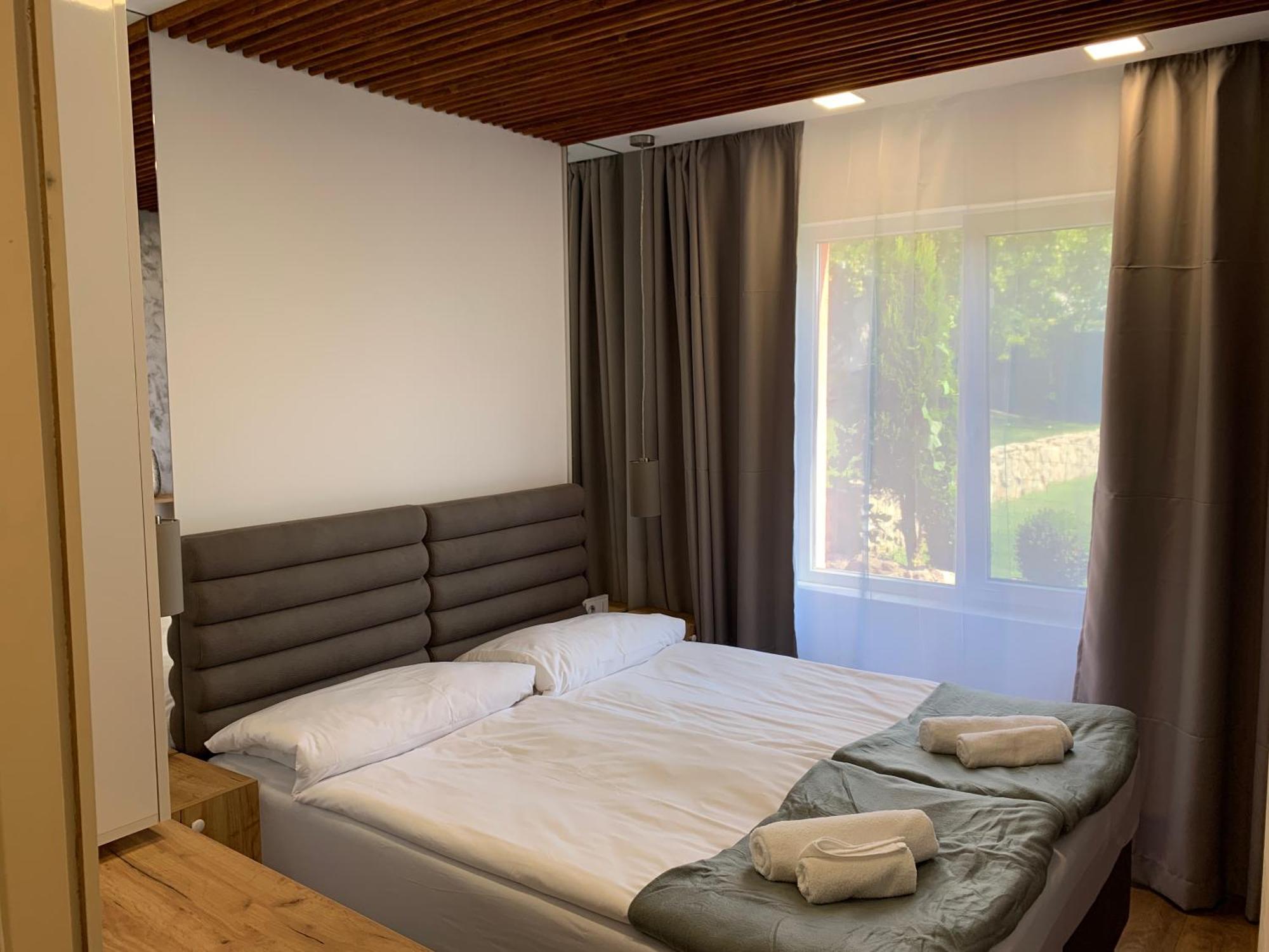 Sunray Guest House, Private Rooms & Apartment With Lovely Sea View Warna Zewnętrze zdjęcie