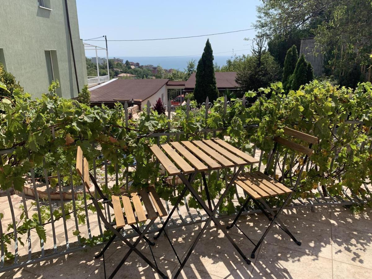 Sunray Guest House, Private Rooms & Apartment With Lovely Sea View Warna Zewnętrze zdjęcie
